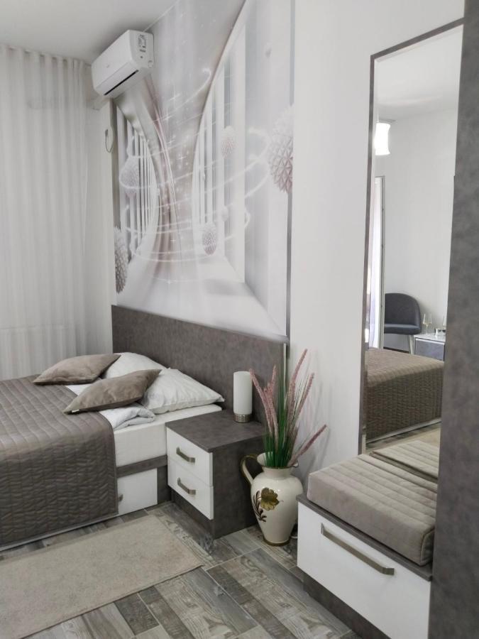 Apartament Harmony 1 *